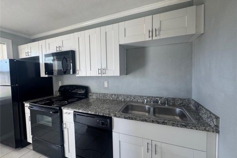 Appartement à louer à Saint Pete Beach, Floride: 1 chambre, 55.65 m2 № 1915489 - photo 6