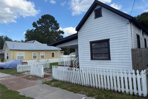 Villa ou maison à louer à Tampa, Floride: 3 chambres, 89.93 m2 № 2107553 - photo 3