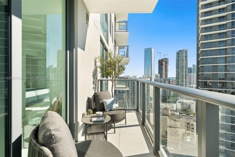 Copropriété à louer à Miami, Floride: 2 chambres, 87.7 m2 № 1984875 - photo 18