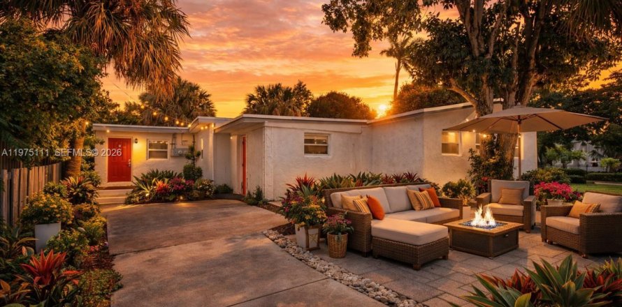 Villa ou maison à Riviera Beach, Floride 7 chambres, 169.08 m2 № 2036290