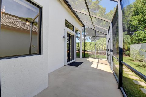 Villa ou maison à louer à Boynton Beach, Floride: 3 chambres, 151.52 m2 № 2271157 - photo 27