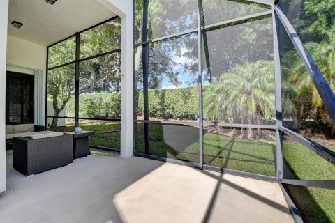 Villa ou maison à louer à Boynton Beach, Floride: 3 chambres, 151.52 m2 № 2271157 - photo 28