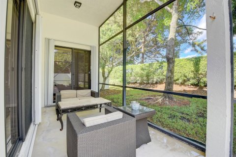 Villa ou maison à louer à Boynton Beach, Floride: 3 chambres, 151.52 m2 № 2271157 - photo 30