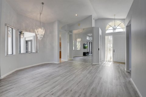 Villa ou maison à louer à Boynton Beach, Floride: 3 chambres, 151.52 m2 № 2271157 - photo 4