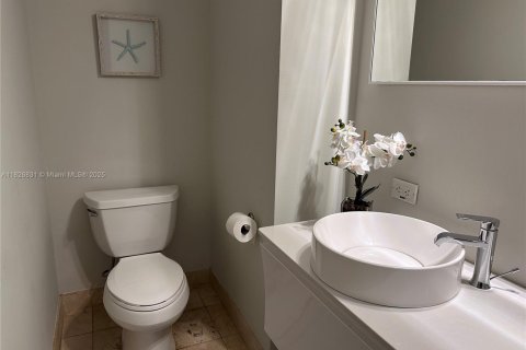 Снять в аренду кондоминиум в Майами, Флорида 1 спальня, 88.63м2, № 2013909 - фото 16