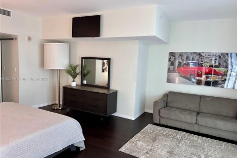 Снять в аренду кондоминиум в Майами, Флорида 1 спальня, 88.63м2, № 2013909 - фото 11