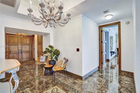 Condominio en alquiler en Sunny Isles Beach, Florida, 3 dormitorios, 257.15 m2 № 2031696 - foto 12