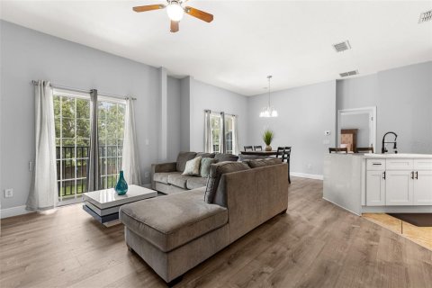 Copropriété à vendre à Kissimmee, Floride: 2 chambres, 117.06 m2 № 2231205 - photo 3
