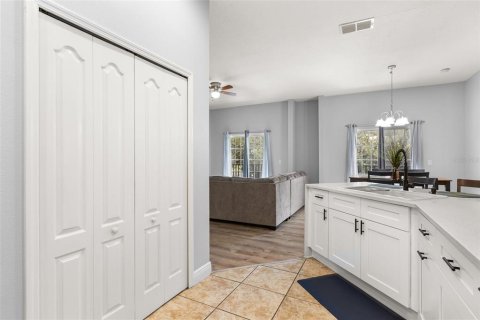 Copropriété à vendre à Kissimmee, Floride: 2 chambres, 117.06 m2 № 2231205 - photo 11