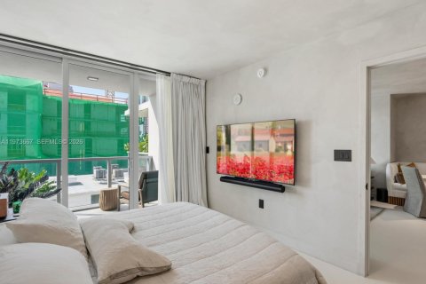 Купить кондоминиум в Бей-Харбор-Айлендс, Флорида 1 спальня, 95.78м2, № 2043853 - фото 28