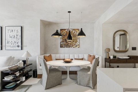 Купить кондоминиум в Бей-Харбор-Айлендс, Флорида 1 спальня, 95.78м2, № 2043853 - фото 15