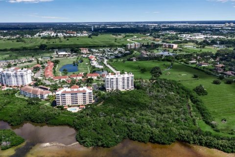 Condo in Palmetto, Florida, 2 bedrooms № 2157604 - photo 21