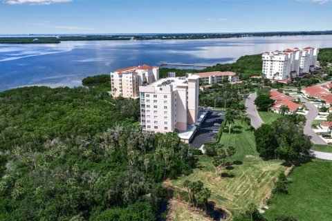 Condo in Palmetto, Florida, 2 bedrooms № 2157604 - photo 20