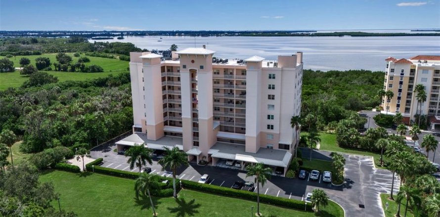 Condo in Palmetto, Florida, 2 bedrooms № 2157604