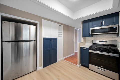 Casa en venta en Saint Petersburg, Florida, 3 dormitorios, 149.85 m2 № 1758454 - foto 17