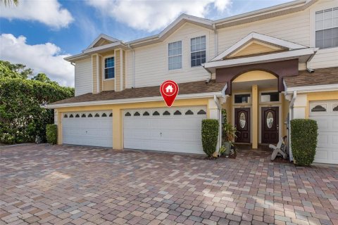 Townhouse in Clearwater, Florida 3 bedrooms, 176.51 sq.m. № 2196810 - photo 5