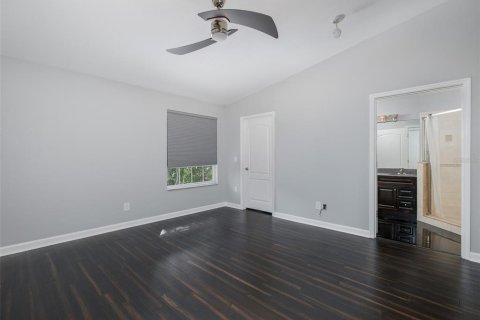 Townhouse in Clearwater, Florida 3 bedrooms, 176.51 sq.m. № 2196810 - photo 23