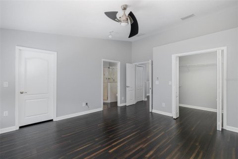 Townhouse in Clearwater, Florida 3 bedrooms, 176.51 sq.m. № 2196810 - photo 24