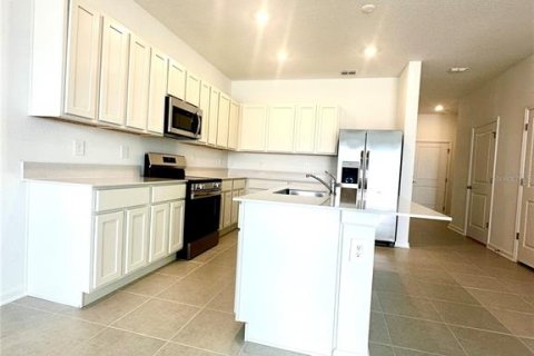 Adosado en alquiler en Dundee, Florida, 3 dormitorios, 166.02 m2 № 1909332 - foto 6