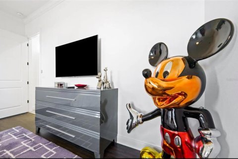 Casa en venta en Kissimmee, Florida, 5 dormitorios, 297.57 m2 № 1841986 - foto 18