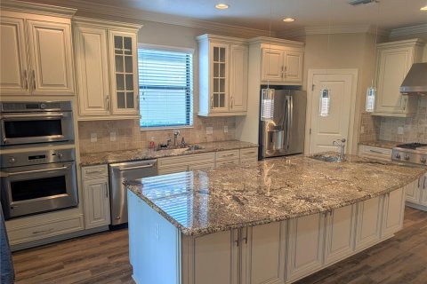 Villa ou maison à louer à Sarasota, Floride: 3 chambres, 210.89 m2 № 2416330 - photo 12