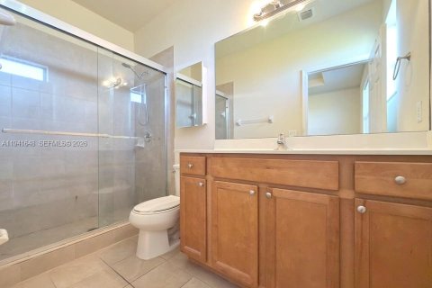 Copropriété à louer à Hialeah, Floride: 2 chambres, 132.11 m2 № 1998916 - photo 14