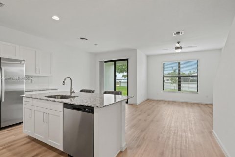 Townhouse in Port St. Lucie, Florida 3 bedrooms, 157 sq.m. № 1482040 - photo 23