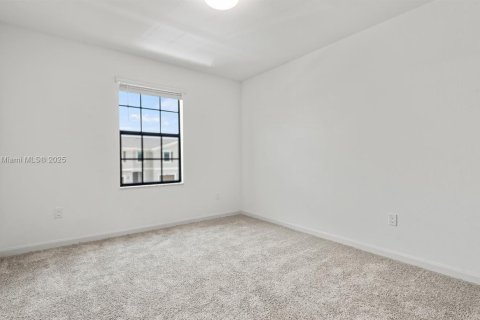 Townhouse in Port St. Lucie, Florida 3 bedrooms, 157 sq.m. № 1482040 - photo 21