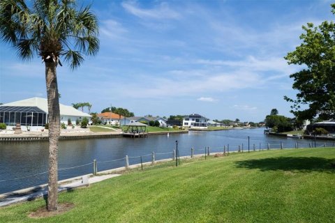 Condo in Palm Coast, Florida, 2 bedrooms  № 2209337 - photo 2