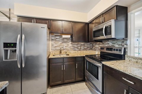 Condo in Palm Coast, Florida, 2 bedrooms  № 2209337 - photo 5