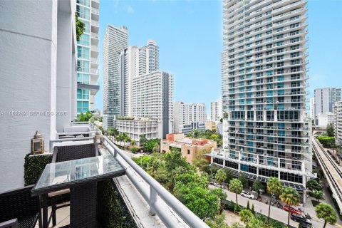 Copropriété à vendre à Miami, Floride: 1 chambre, 92.9 m2 № 2079040 - photo 13