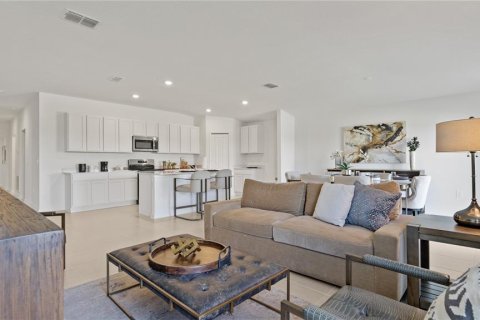 House in Eustis, Florida 4 bedrooms, 201.97 sq.m. № 2220333 - photo 7