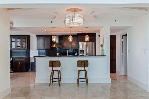 Condominio en venta en Clearwater, Florida, 3 dormitorios, 315.87 m2 № 2350246 - foto 16