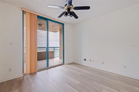 Condominio en venta en Clearwater, Florida, 3 dormitorios, 315.87 m2 № 2350246 - foto 27