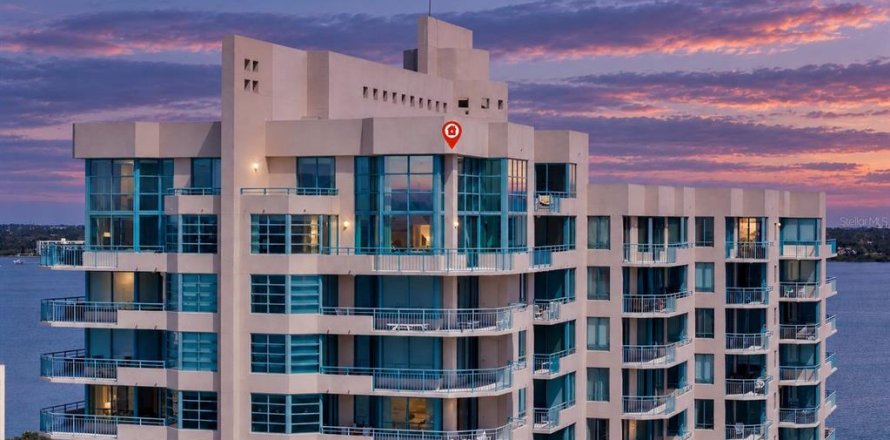 Condominio en Clearwater, Florida, 3 dormitorios  № 2350246