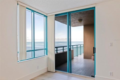 Condominio en venta en Clearwater, Florida, 3 dormitorios, 315.87 m2 № 2350246 - foto 21