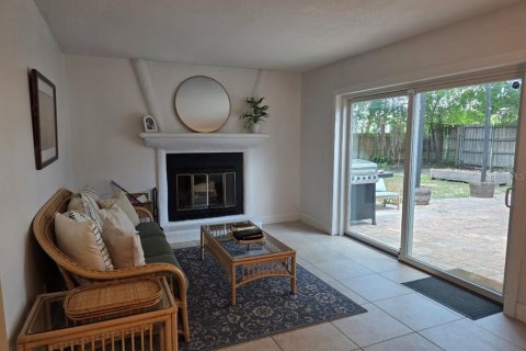 House in Orlando, Florida 3 bedrooms, 146.23 sq.m. № 2238044 - photo 23