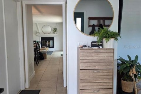 House in Orlando, Florida 3 bedrooms, 146.23 sq.m. № 2238044 - photo 4