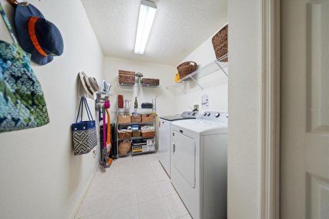 Casa en venta en Trinity, Florida, 3 dormitorios, 223.8 m2 № 2383720 - foto 24