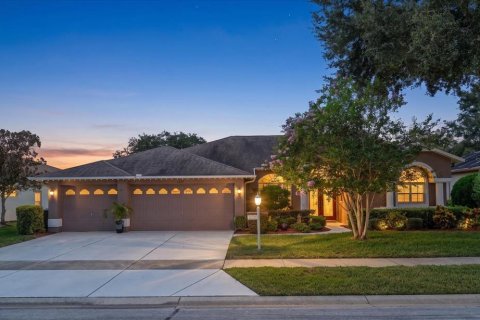 Casa en Trinity, Florida 3 dormitorios, 223.8 m2 № 2383720