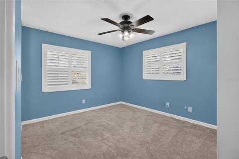Villa ou maison à vendre à Saint Petersburg, Floride: 4 chambres, 196.21 m2 № 2149879 - photo 8