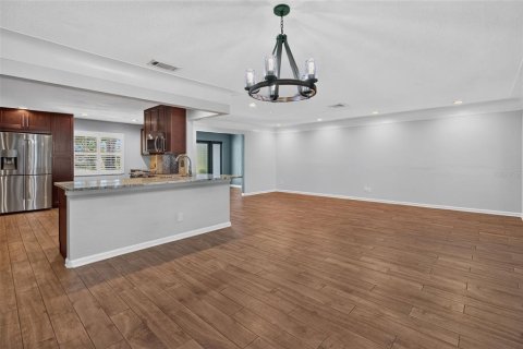 Villa ou maison à vendre à Saint Petersburg, Floride: 4 chambres, 196.21 m2 № 2149879 - photo 22