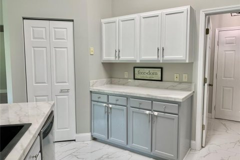 Casa en venta en Gainesville, Florida, 4 dormitorios, 205.59 m2 № 1529216 - foto 6