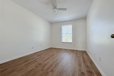Townhouse in Orlando, Florida 3 bedrooms, 173.91 sq.m. № 2376610 - photo 15