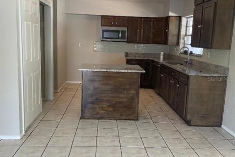 Casa en venta en Winter Haven, Florida, 3 dormitorios, 132.29 m2 № 1906317 - foto 6