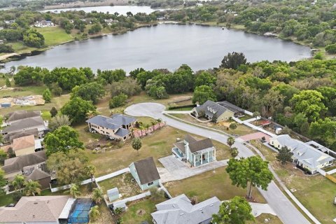 Villa ou maison à vendre à Eustis, Floride: 4 chambres, 234.11 m2 № 2132619 - photo 2
