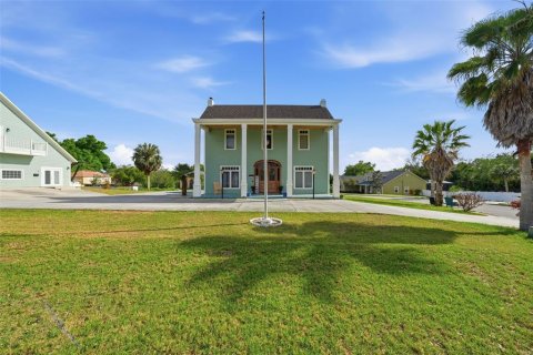 Villa ou maison à vendre à Eustis, Floride: 4 chambres, 234.11 m2 № 2132619 - photo 6