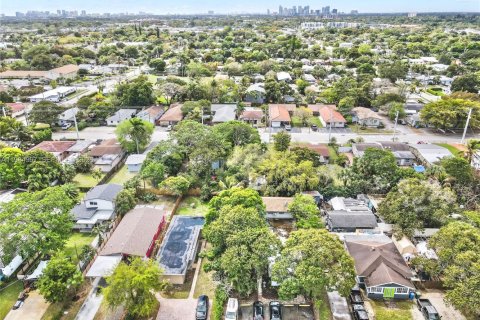 Immobilier commercial à vendre à Oakland Park, Floride: 201.23 m2 № 2051804 - photo 27