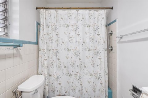 Immobilier commercial à vendre à Oakland Park, Floride: 201.23 m2 № 2051804 - photo 7