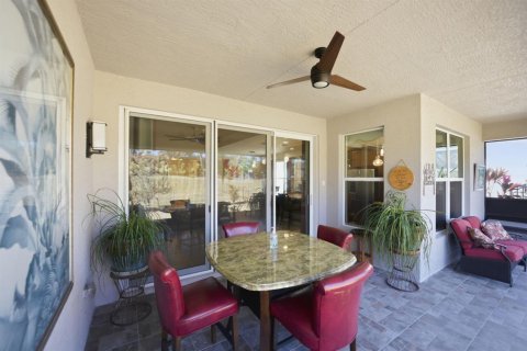 Casa en venta en Port St. Lucie, Florida, 3 dormitorios, 200.39 m2 № 2078159 - foto 30